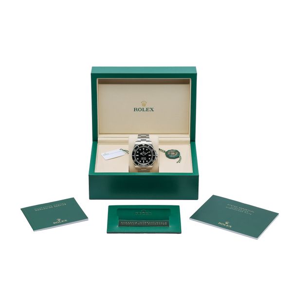 Rolex Submariner 124060